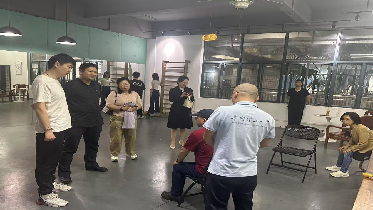 7def670c01c2d9f9004ded1478e139df