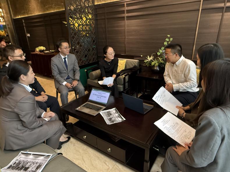 微信图片_20251112081220_400_64 微信图片_20251112081220_400_64