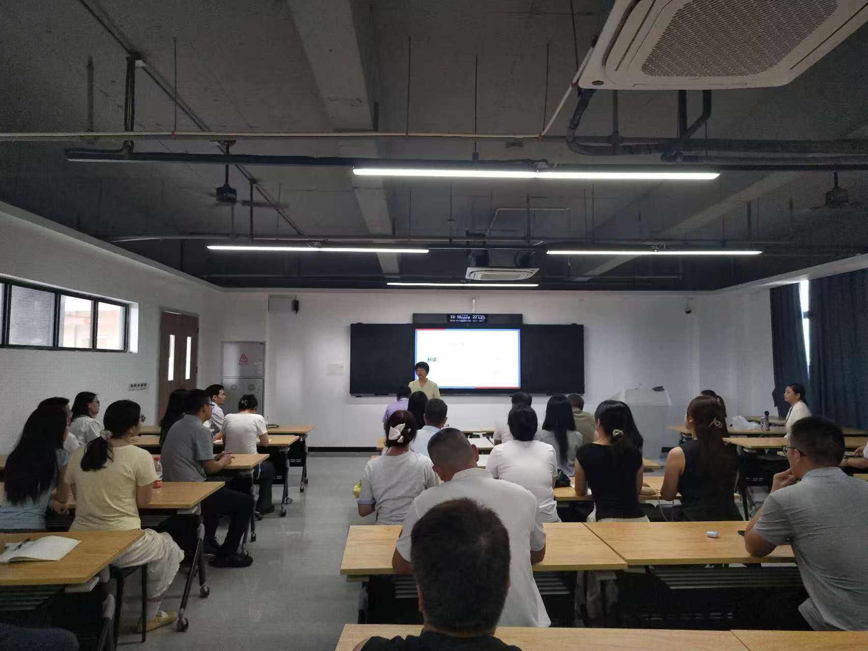 429e154143ffc3a1ec32163501558a39.jpg 429e154143ffc3a1ec32163501558a39.jpg