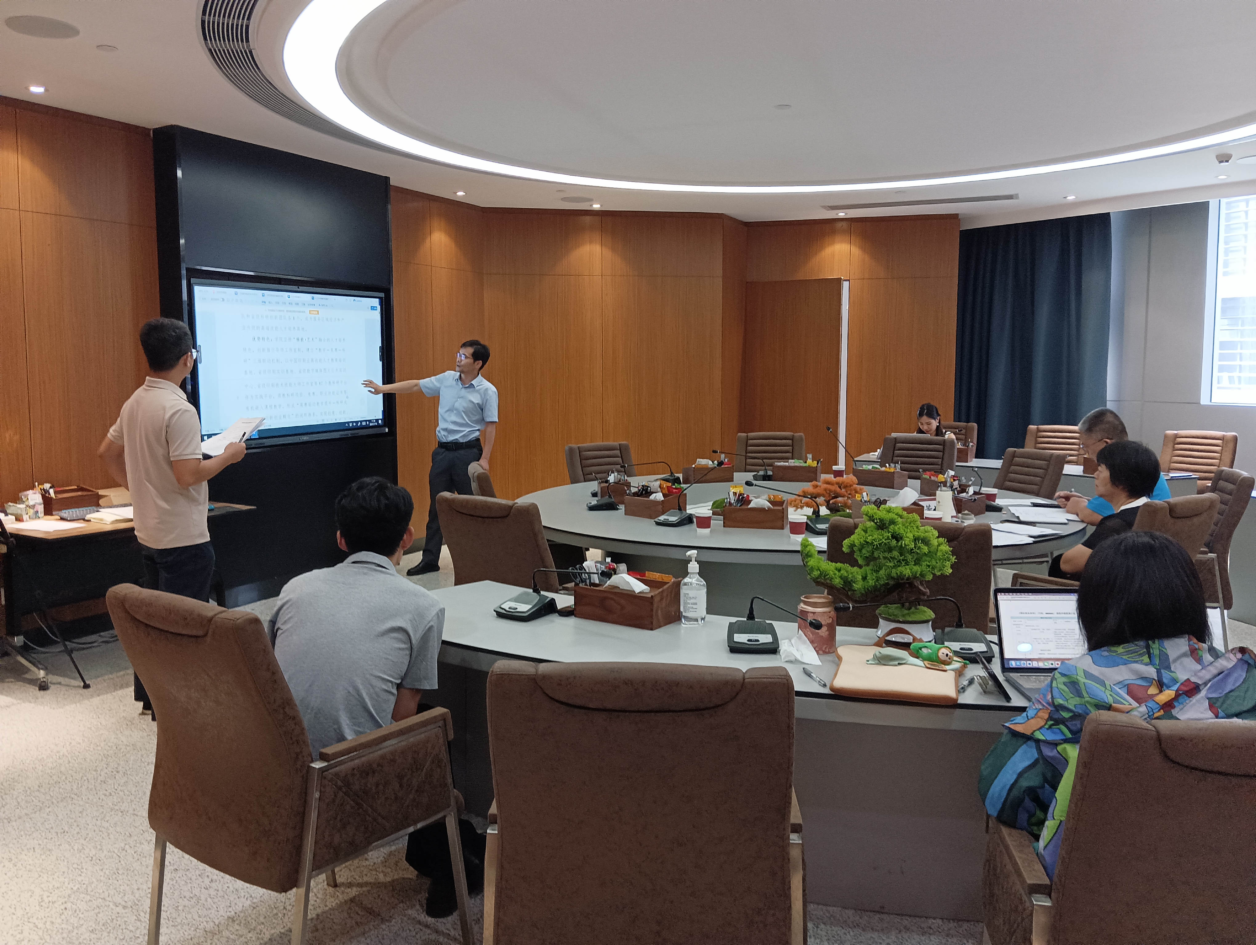 ed9ff358e4897644f4cd164161ffe8e.jpg ed9ff358e4897644f4cd164161ffe8e.jpg