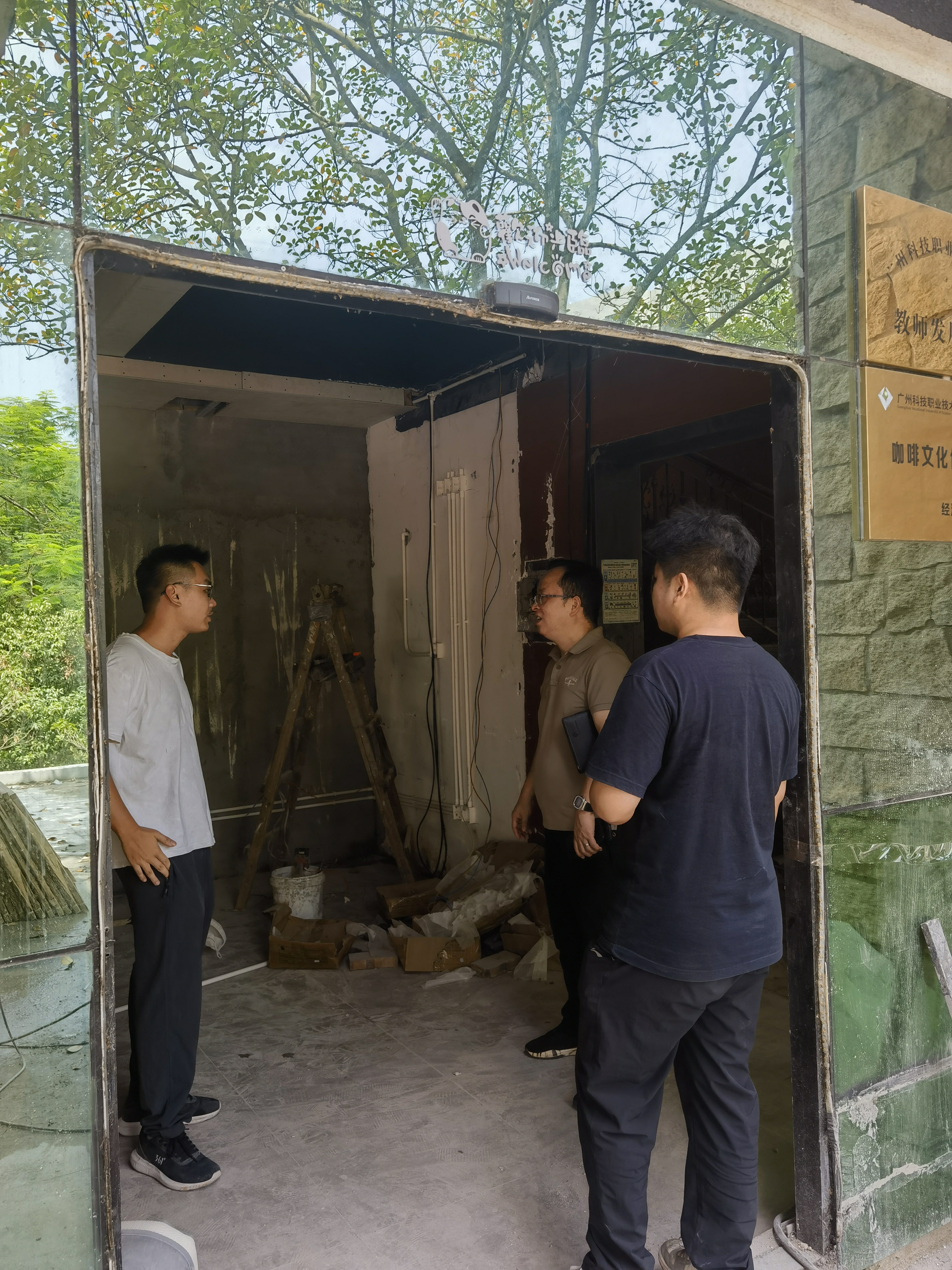 62ddad4dfaa26a5f54cf7889df75597f.jpg 62ddad4dfaa26a5f54cf7889df75597f.jpg