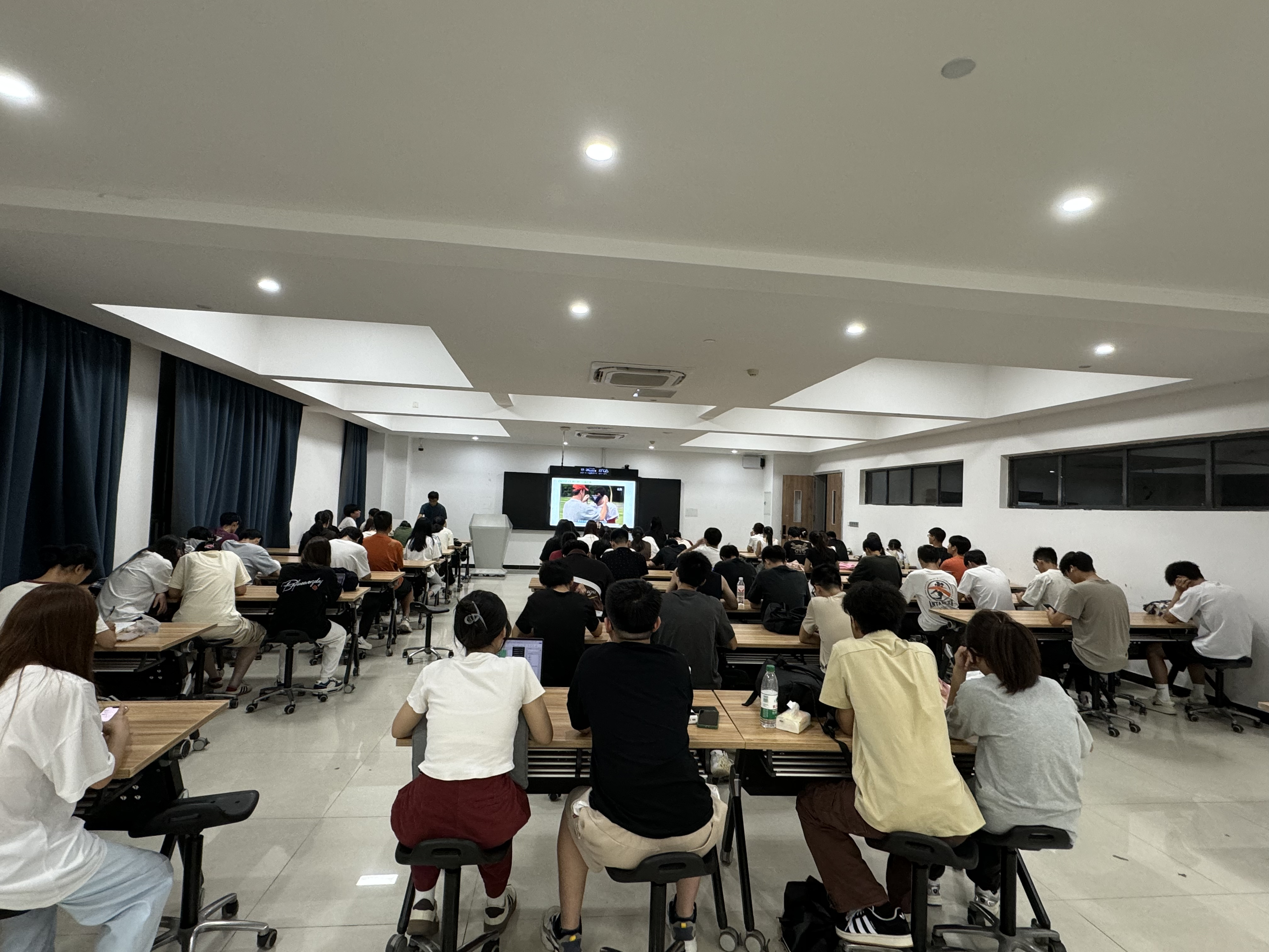 图片6.png 图片6.png