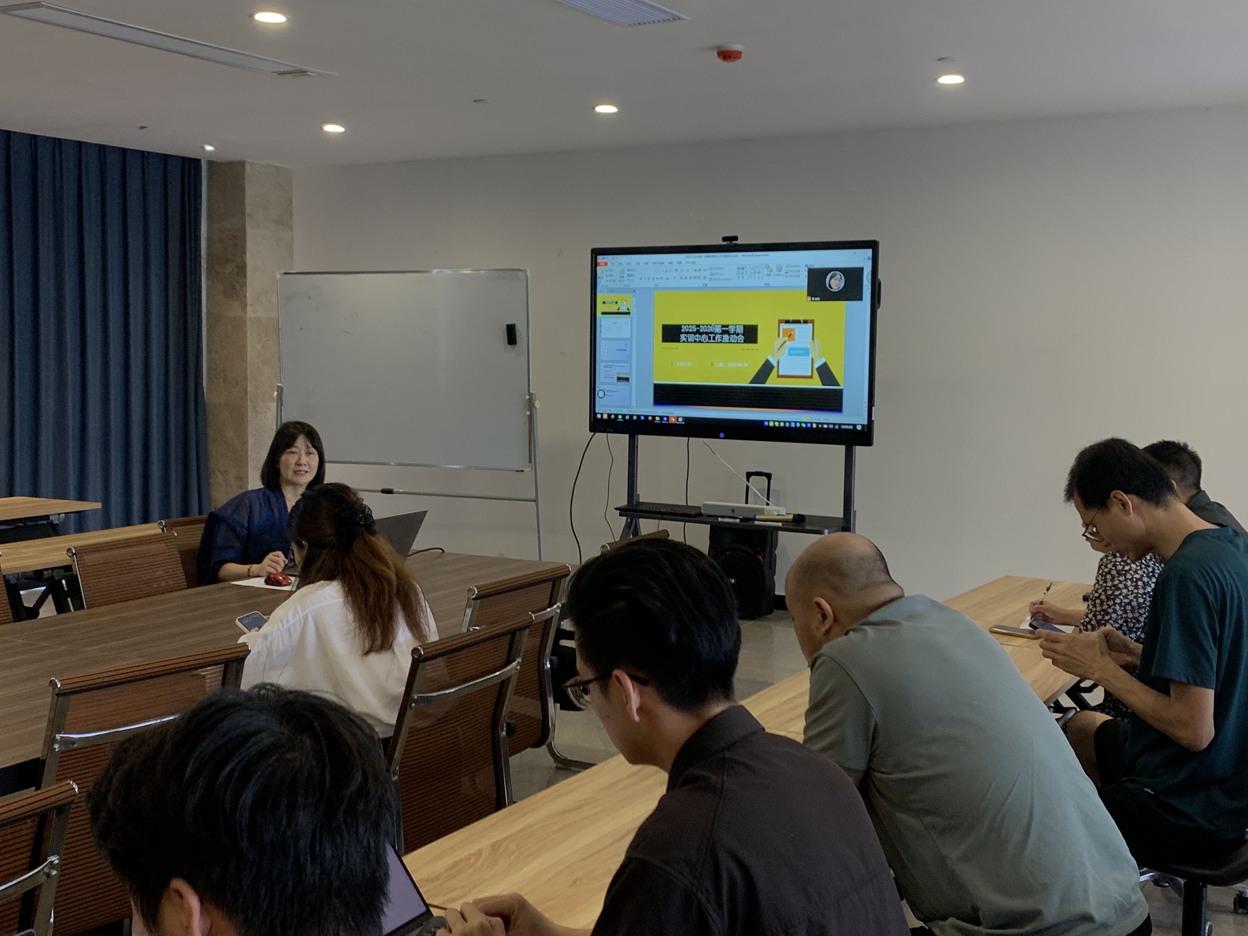 964b308be7c44bb768fba5c77c675409.jpg 964b308be7c44bb768fba5c77c675409.jpg