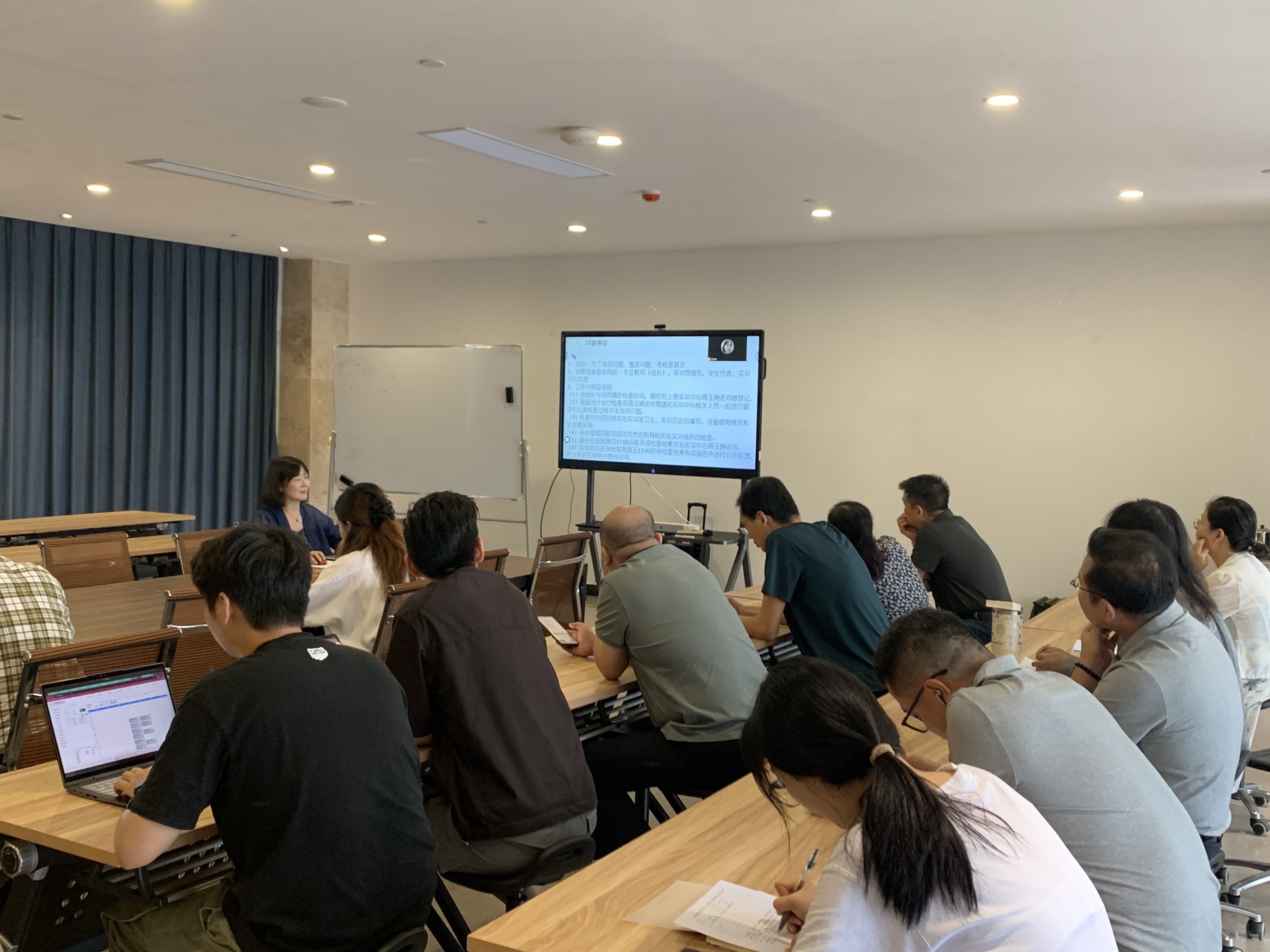 be20724dabab1725a56e2ea785d4e669.jpg be20724dabab1725a56e2ea785d4e669.jpg