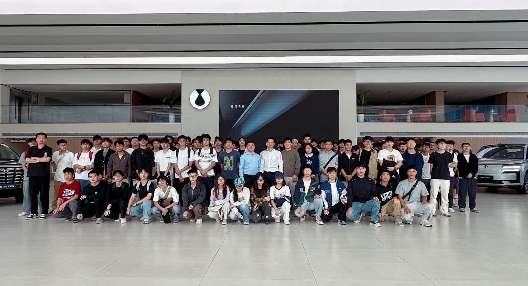 微信图片_20251028170151_264_16 微信图片_20251028170151_264_16